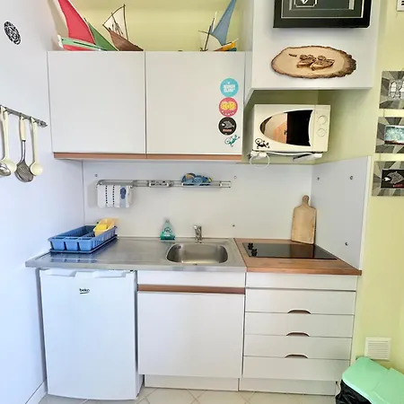 Sur L'eau Avec Privee 아파트 식스포즈레스플라지스